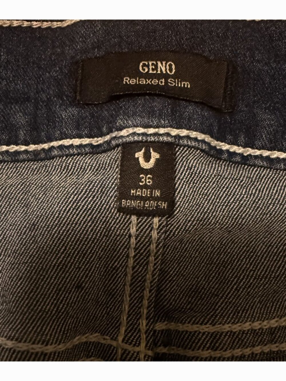 Size 36 True Religion Jeans - Picture 4 of 5